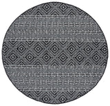 Safavieh Courtyard 5'-3" x 5'-3" Rug in Black / Grey