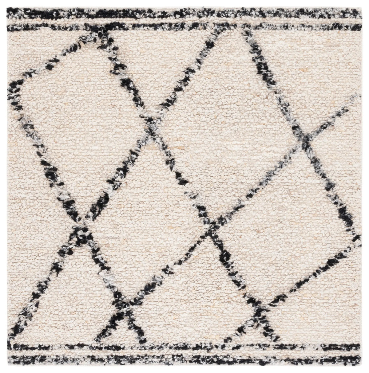 Safavieh Manhattan 6'-0" x 6'-0" Rug in Ivory / Black