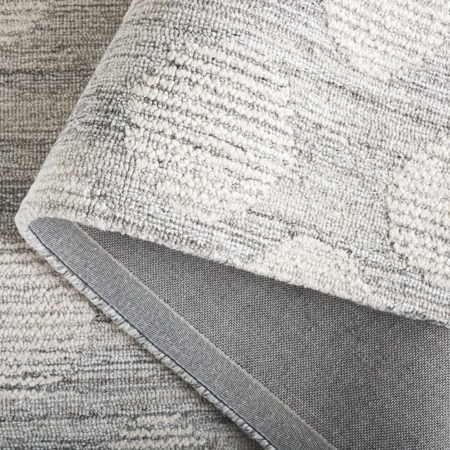 Safavieh Metro 2'-3" x 8'-0" Rug in Grey / Ivory