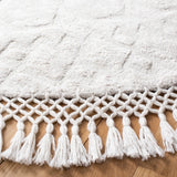 Safavieh Casablanca 7'-0" x 7'-0" Rug in Ivory