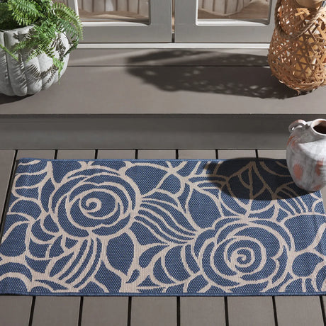 Safavieh Courtyard 2'-0" x 3'-7" Rug in Blue / Beige