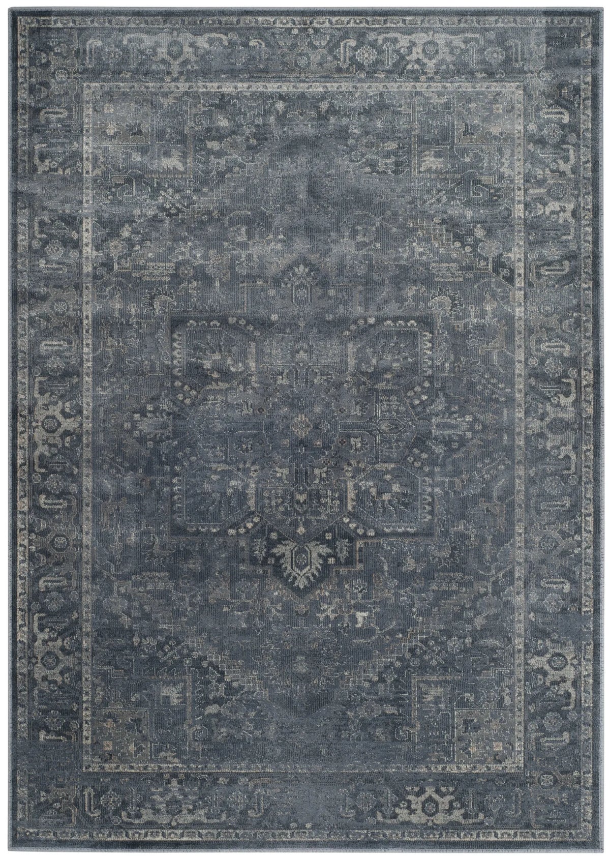 Safavieh Vintage 4'-0" x 5'-7" Rug in Blue