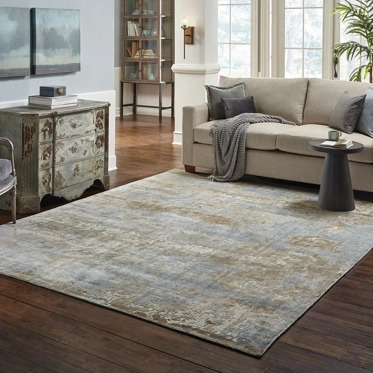 Oriental Weavers Sphinx Formations 70001 Blue / Brown Rugs - room scene