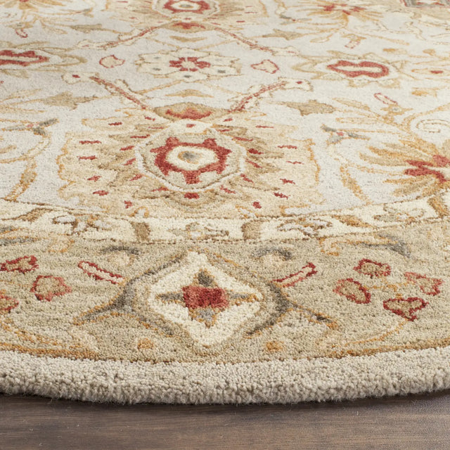 Safavieh Antiquity 6'-0" x 6'-0" Rug in Grey Beige / Sage