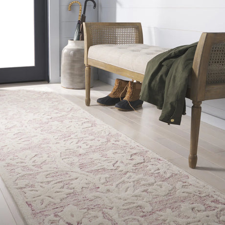 Safavieh Martha Stewart 2'-3" x 9'-0" Rug in Pink / Ivory