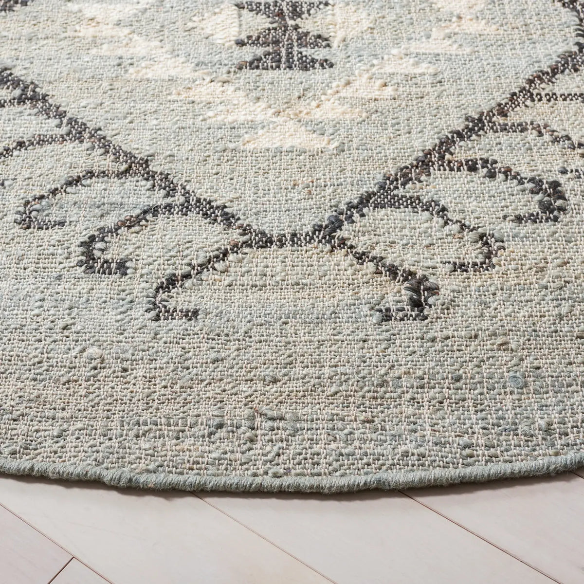 Safavieh Kilim 7'-0" x 7'-0" Rug in Blue / Black