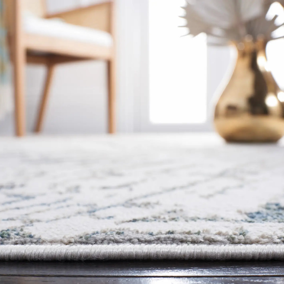 Safavieh Bel Air 4'-5" x 6'-5" Rug in Grey / Turquoise