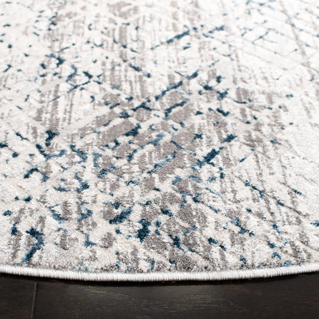 Safavieh Amalfi 6'-7" x 6'-7" Rug in Cream / Navy