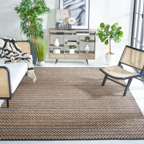 Safavieh Natural Fiber 10'-0" x 14'-0" Rug in Natural / Black
