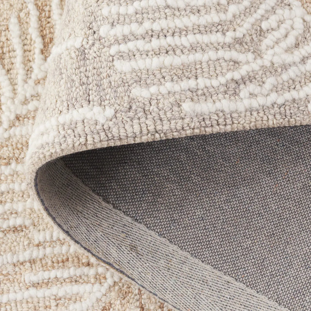Safavieh Jardin 4'-0" x 6'-0" Rug in Taupe / Ivory