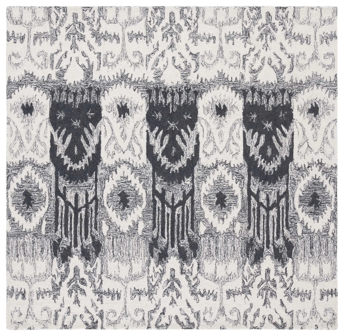 Safavieh Ikat 6'-0" x 6'-0" Rug in Ivory / Black