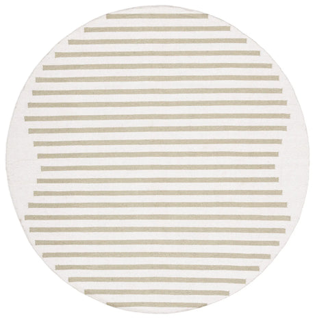 Safavieh Montauk 6'-0" x 6'-0" Rug in Ivory / Light Green