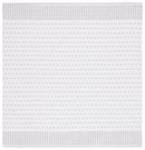 Safavieh Montauk 6'-0" x 6'-0" Rug in Light Grey / Ivory