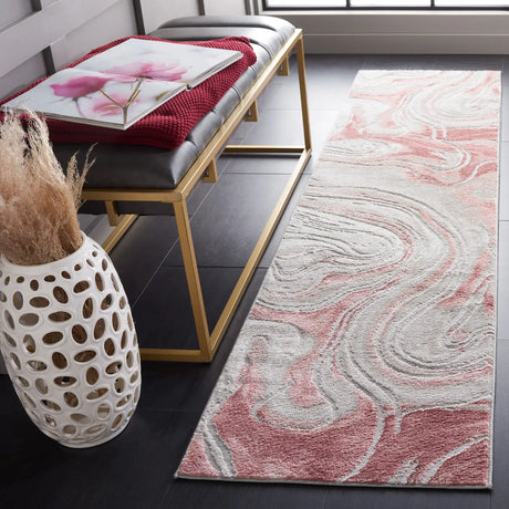 Safavieh Meadow 500 2'-0" x 8'-0" Rug in Light Grey / Pink