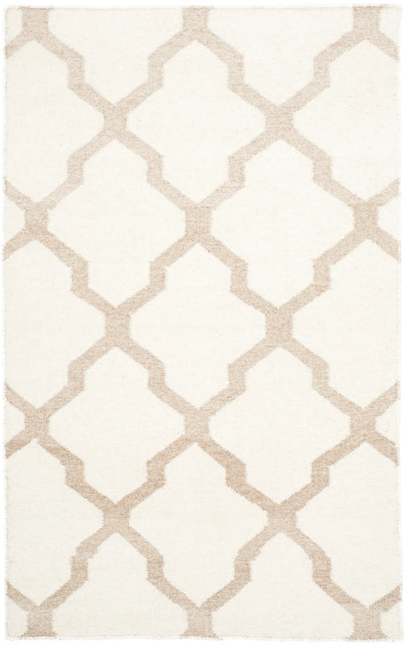 Safavieh Dhurries 3'-0" x 5'-0" Rug in Ivory / Camel