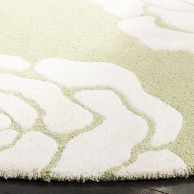 Safavieh Cambridge 6'-0" x 6'-0" Rug in Lime / Ivory
