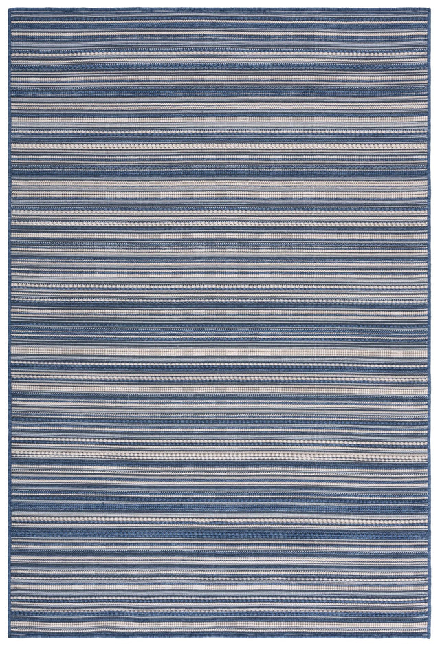 Safavieh Escape 700 5'-3" x 7'-6" Rug in Blue / Beige