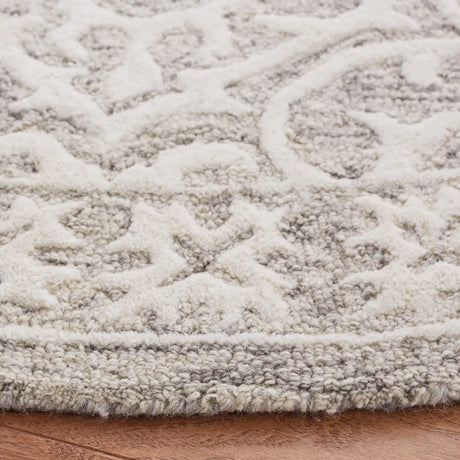 Safavieh Metro 6'-0" x 6'-0" Rug in Grey / Ivory