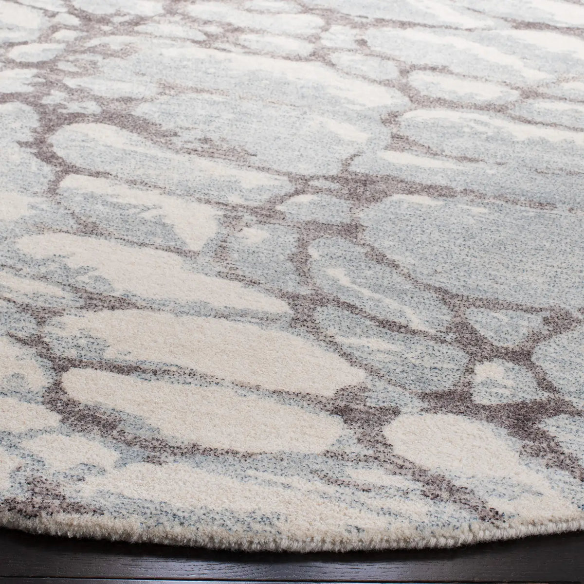 Safavieh Restoration Vintage 6'-0" x 6'-0" Rug in Grey / Ivory