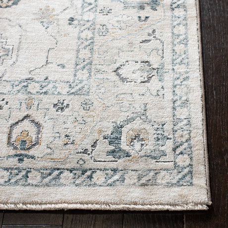 Safavieh Dream 4'-0" x 6'-0" Rug in Ivory / Light Beige