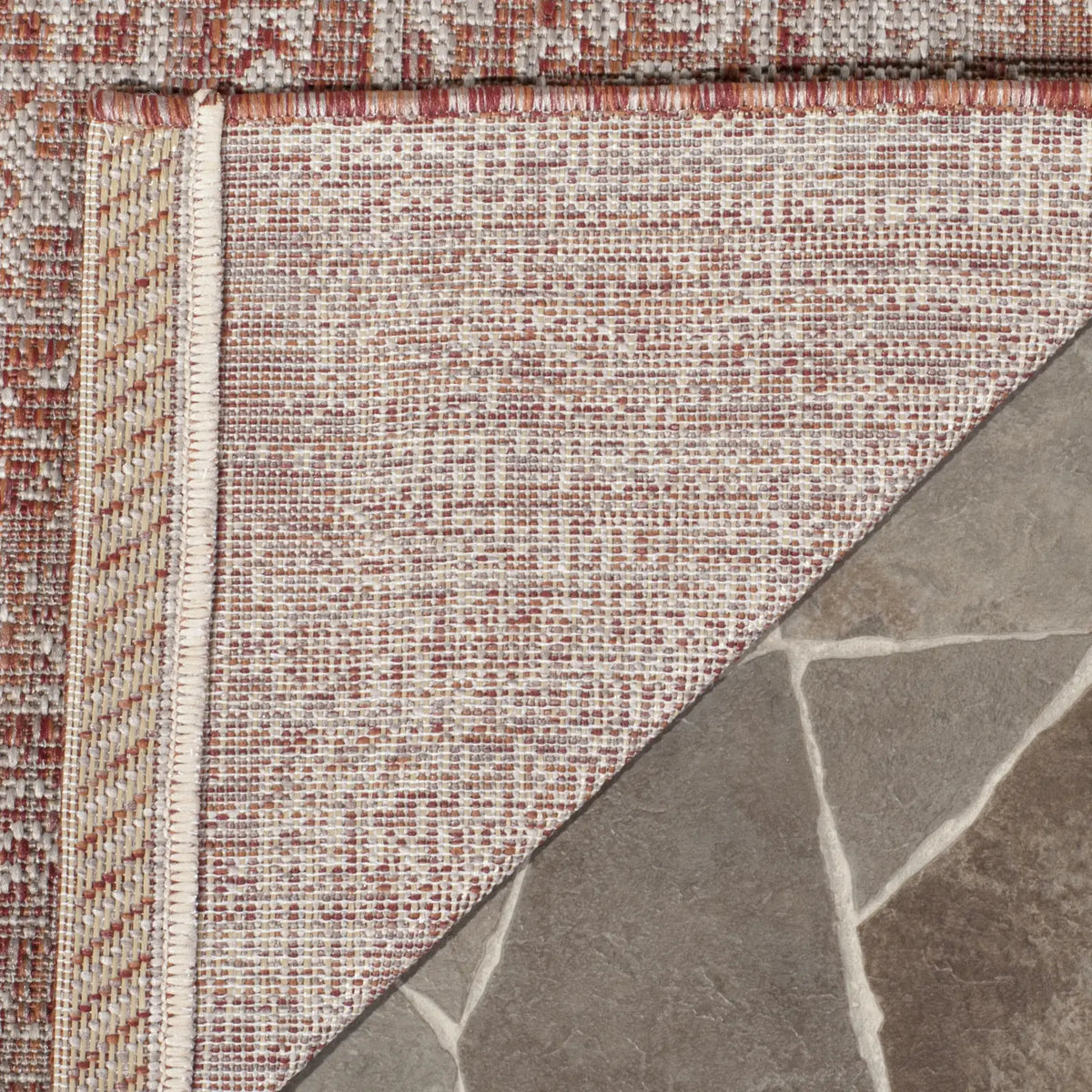 Safavieh Courtyard 5'-3" x 7'-7" Rug in Red / Beige