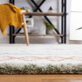 Safavieh Marrakesh 4'-0" x 6'-0" Rug in Ivory / Multi