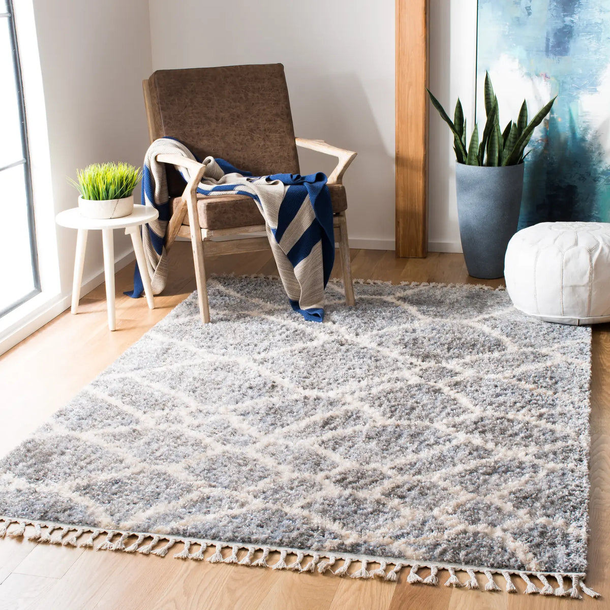 Safavieh Berber Fringe Shag 5'-3" x 7'-6" Rug in Grey / Cream