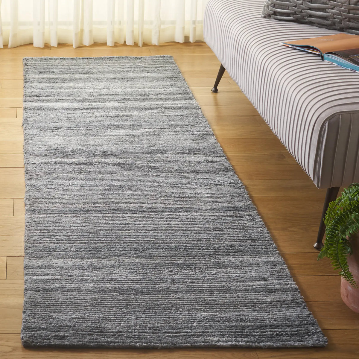 Safavieh Mirage 2'-3" x 8'-0" Rug in Grey