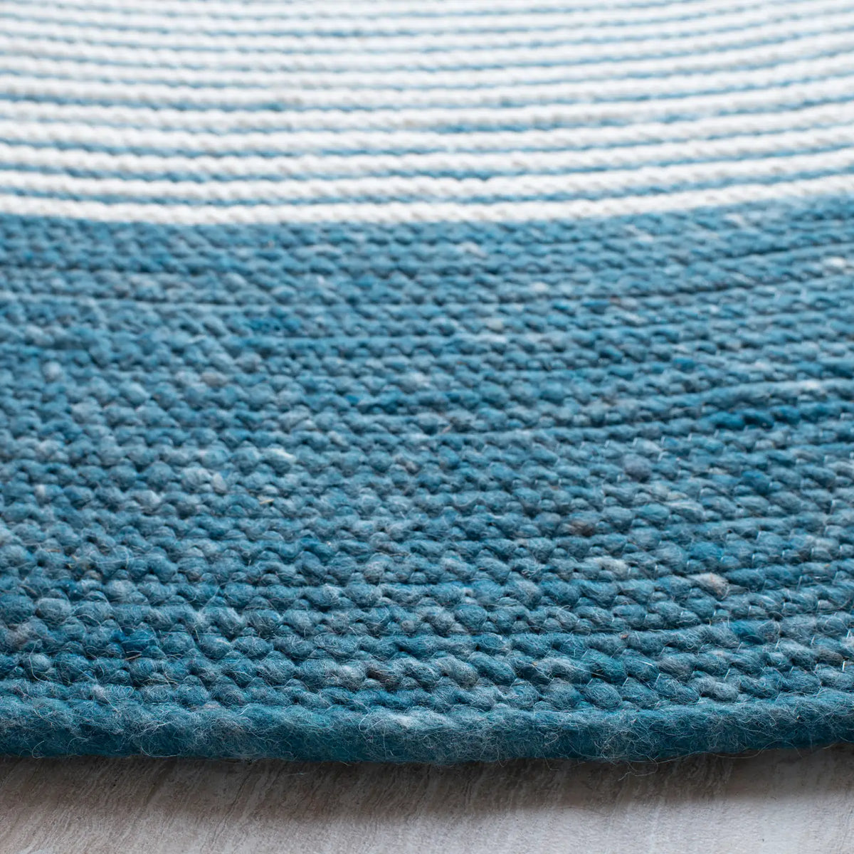 Safavieh Braided 5'-0" x 5'-0" Rug in Teal / Ivory