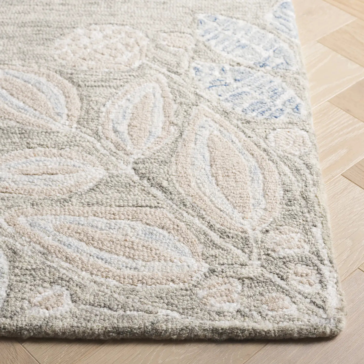 Safavieh Jardin 4'-0" x 6'-0" Rug in Light Grey / Ivory