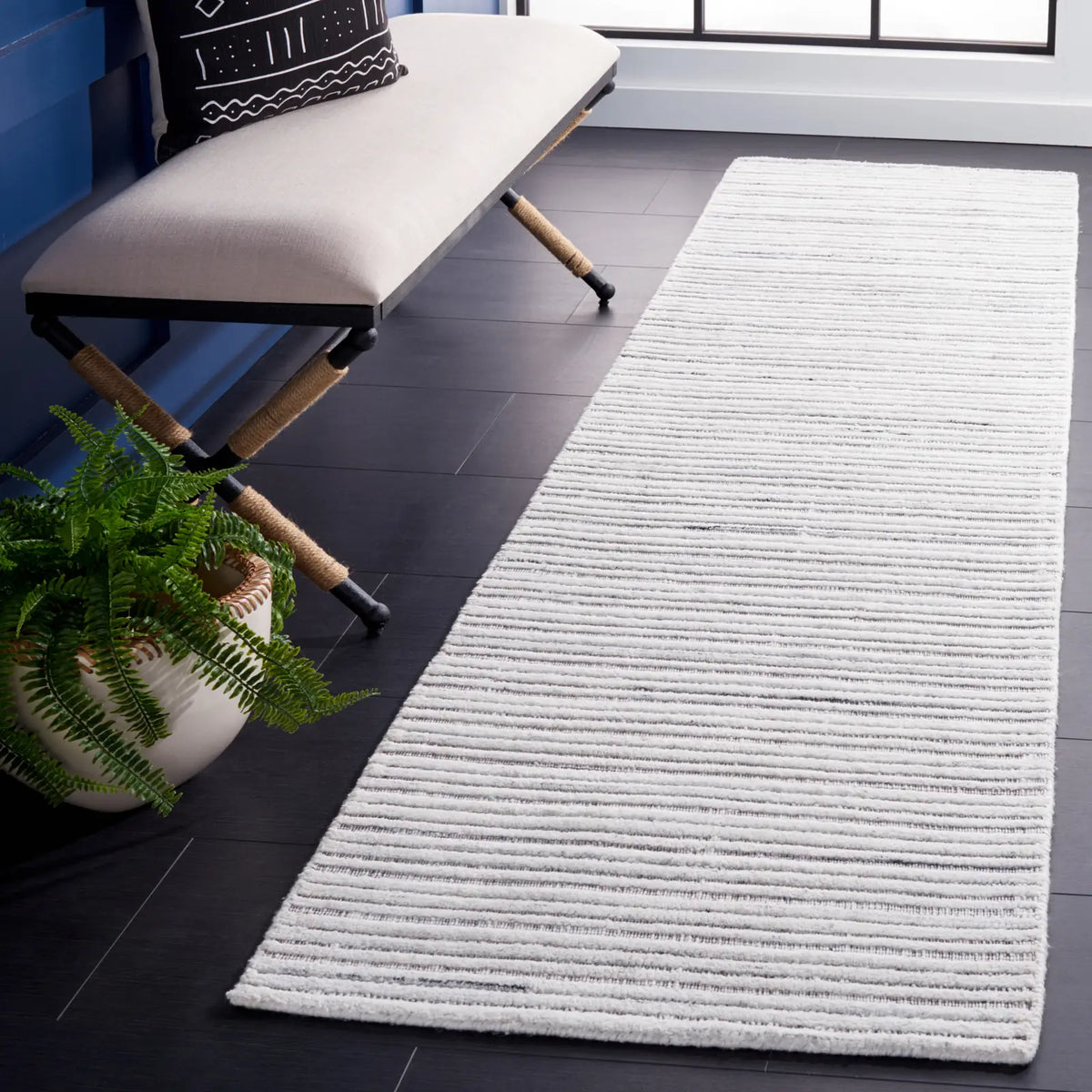 Safavieh Elements 2'-3" x 9'-0" Rug in Ivory