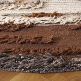 Safavieh Kenya 6'-0" x 6'-0" Rug in Grey / Brown