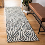 Safavieh Blossom 2'-3" x 8'-0" Rug in Ivory / Grey