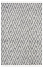 Safavieh Kilim 4'-0" x 6'-0" Rug in Black / Ivory