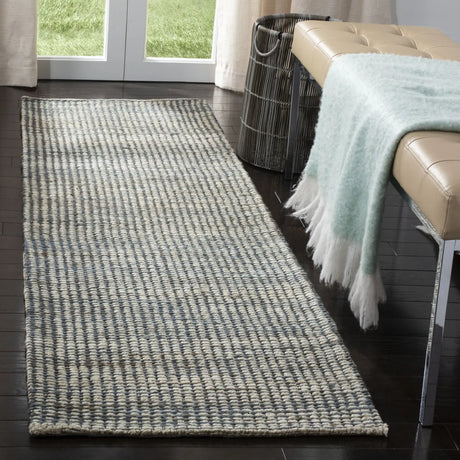Safavieh Marbella 2'-3" x 8'-0" Rug in Blue / Ivory