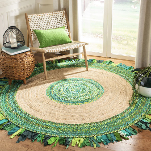 Safavieh Cape Cod 5'-0" x 5'-0" Rug in Green / Natural
