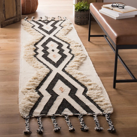 Safavieh Kenya 2'-3" x 10'-0" Rug in Ivory / Black Blue