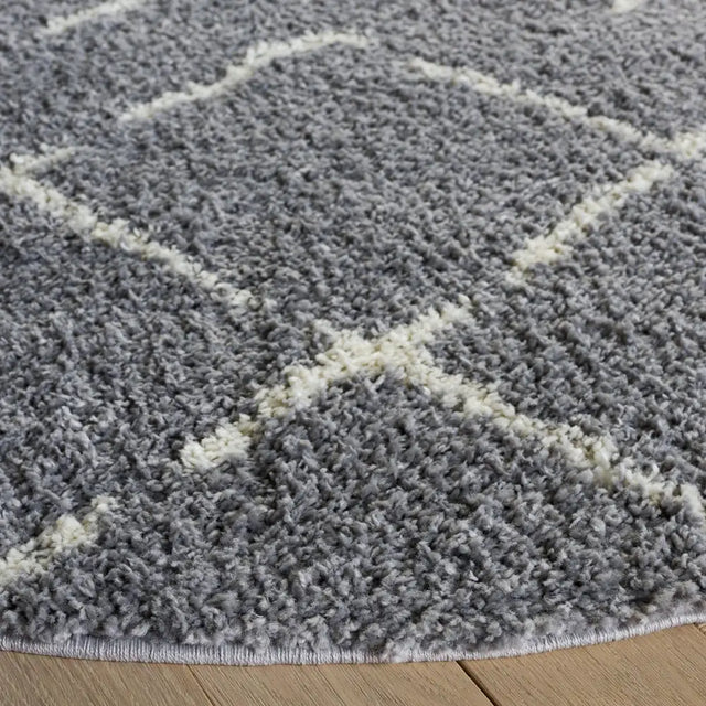 Safavieh Arizona Shag 6'-7" x 6'-7" Rug in Dark Grey / Ivory