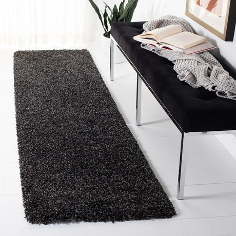 Safavieh Evolution Shag 500 2'-2" x 8'-0" Rug in Charcoal