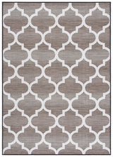 Safavieh Havana 4'-5" x 6'-5" Rug in Light Brown / Ivory