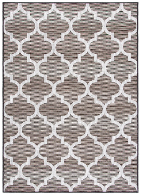Safavieh Havana 4'-5" x 6'-5" Rug in Light Brown / Ivory