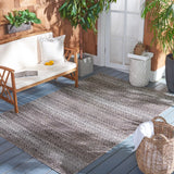 Safavieh Havana 4'-5" x 6'-5" Rug in Light Brown / Ivory