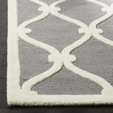 Safavieh Cambridge 5'-0" x 8'-0" Rug in Dark Grey / Ivory