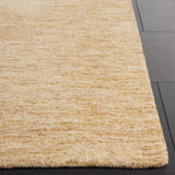 Safavieh Himalaya 4'-0" x 6'-0" Rug in Gold
