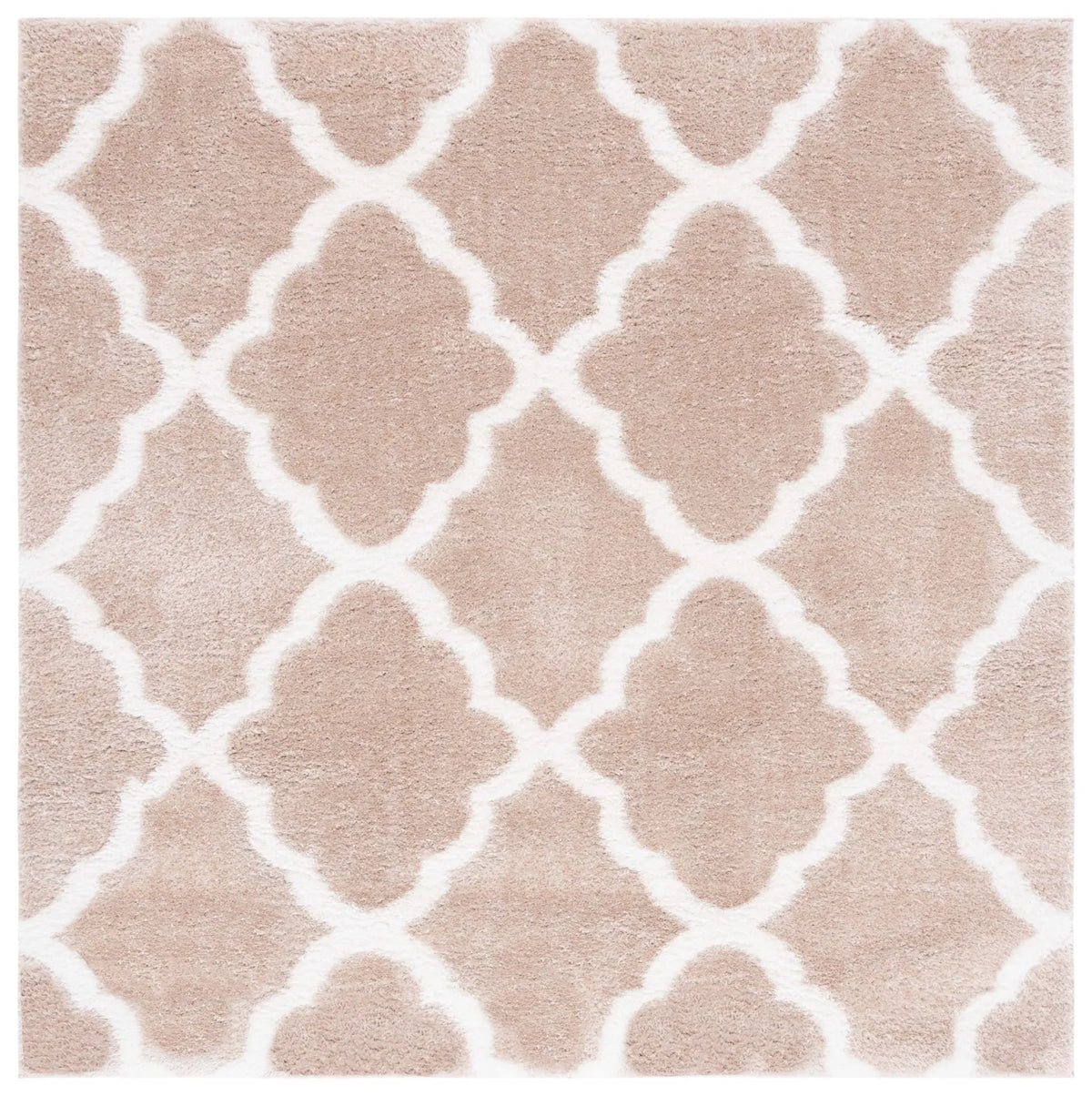 Safavieh Tahoe Shag 6'-7" x 6'-7" Rug in Beige / White