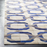 Safavieh Studio Leather 4'-0" x 6'-0" Rug in Ivory / Multi