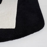 Safavieh Fifth Avenue 5'-0" x 8'-0" Rug in Black / Pink