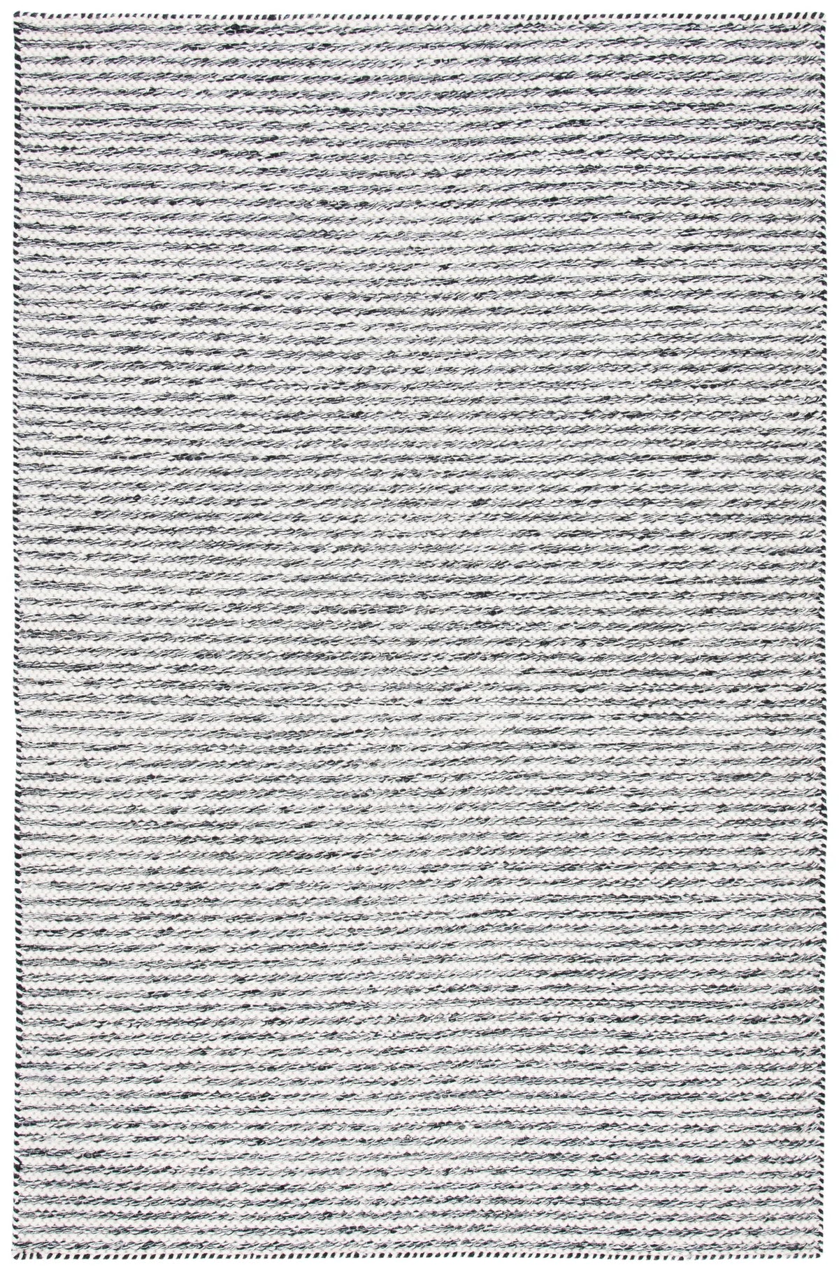 Safavieh Kilim 4'-0" x 6'-0" Rug in Black / Ivory