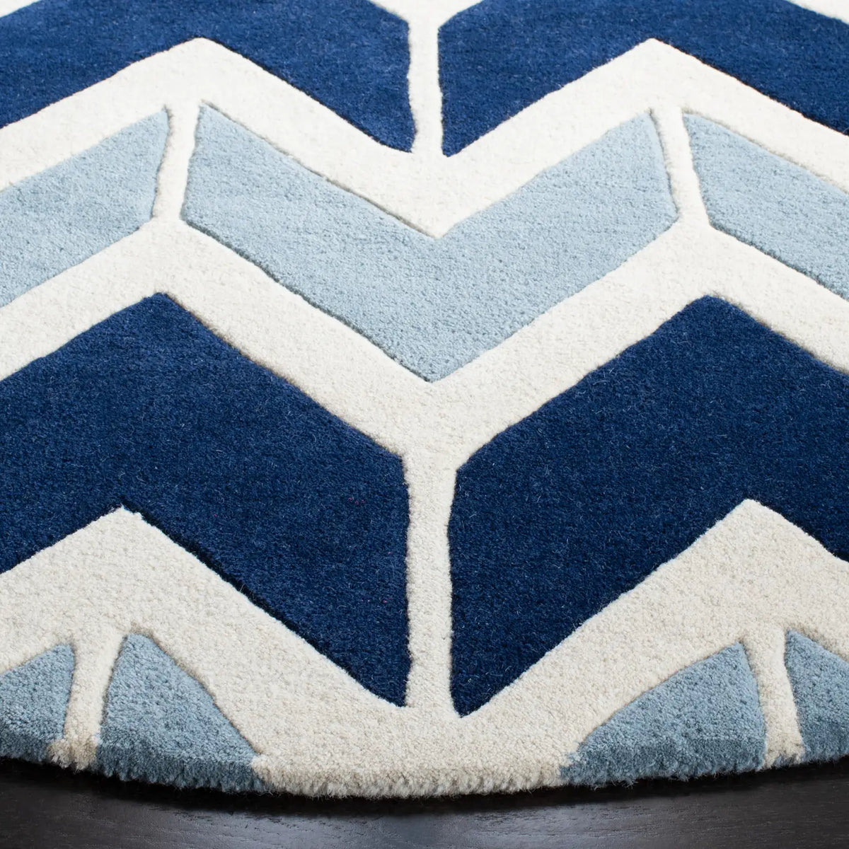 Safavieh Chatham 5'-0" x 5'-0" Rug in Dark Blue / Light Blue