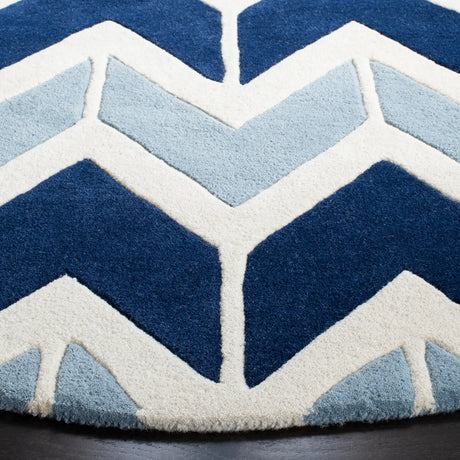Safavieh Chatham 5'-0" x 5'-0" Rug in Dark Blue / Light Blue